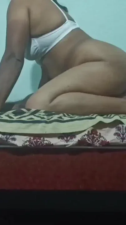 Desi village wife soking coke and faking with har boyfriend Clip 1