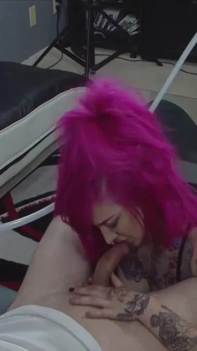 Hookah cock & cum for Kelsi Lynn