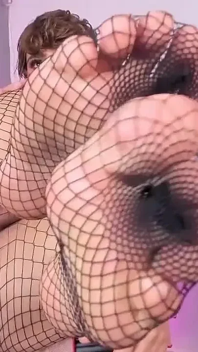 Colombian Femboy Juicy Ass in Torn Tights Like a Tip Wanting Cock