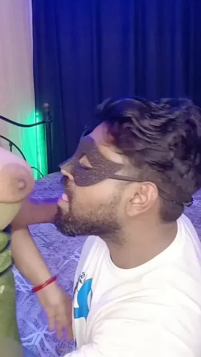Step-di-di ki aaj vidai thi aur unhone sasural jane se pehle mujhse Chudi pura din Clip 2