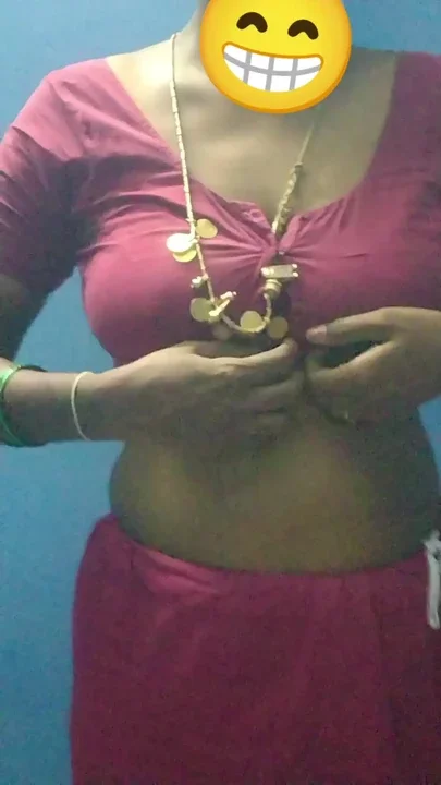 Aunty remove the dress