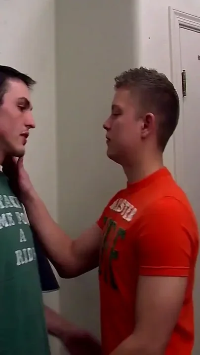 Swapping Cocks & Cumming Hard