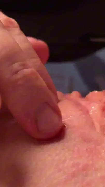 Gentle morning clitoral licking to orgasm Clip 1