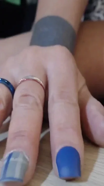 Finger fetish fingernail tapping