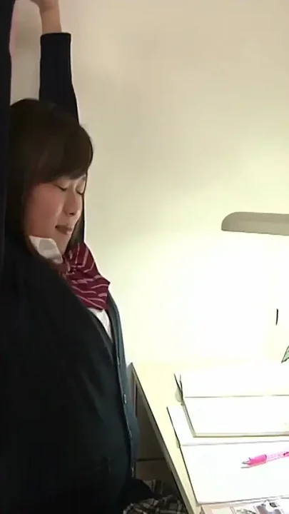 Thirty-year Gap - Passion Between a Mature Woman and a Young Beauty -4
