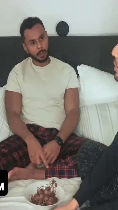 Hot dude confesses his attraction to his roommate