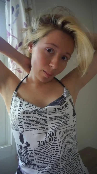 Cute 4'11