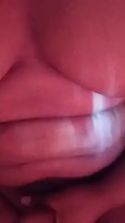 Enby BBW masturbation