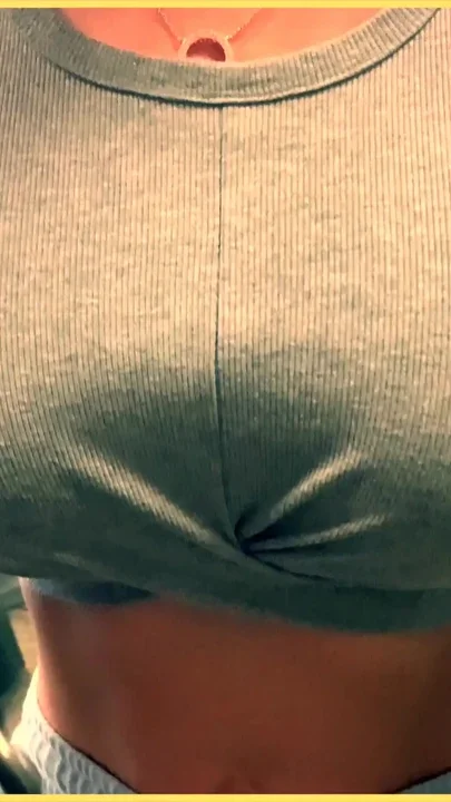 Wifey heads to the gym and works out her perfect body Clip 1