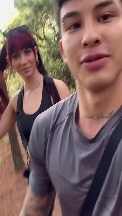 Venezuelan Fucked by Her Friend While Climbing the Hill