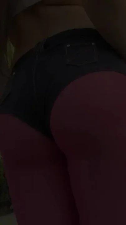 Melanie Hicks and Her Big Tits and Booty Takes on a Massive Dick-Perv Milfs n Teens