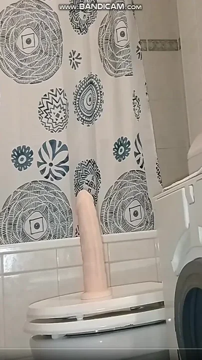 Sexy Nelly Solo in the Bathroom with Her Toy