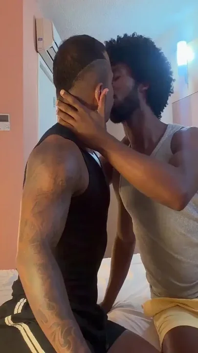 Big Fat Cock Fucks Muscle Bubble Ass Raw BBC
