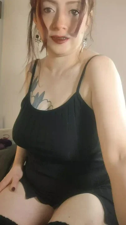 Cati hot now here