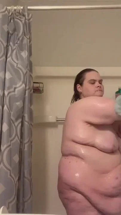 Nasty fat bitch showers Clip 1