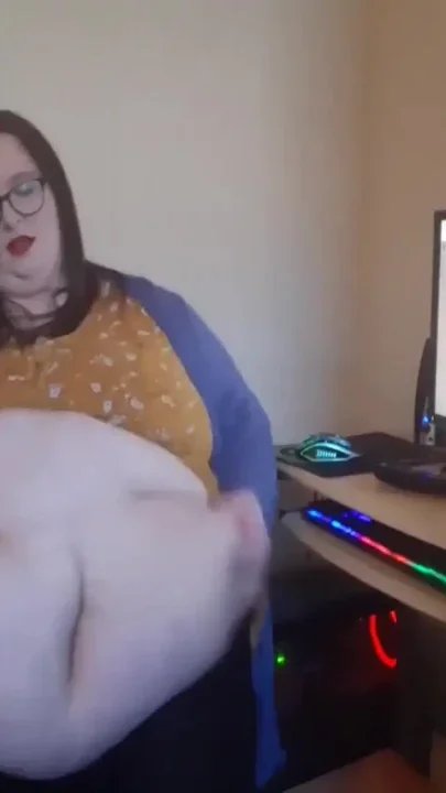 BBW secretary humiliated by boss