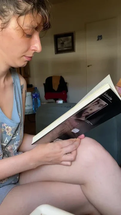 They Fuck My Reading or Not Blowjob at the Window