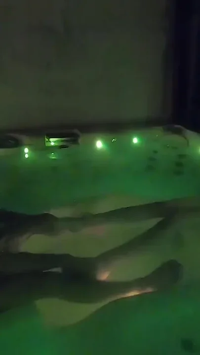 He Squirts Into Her Pussy Hole in the Pool