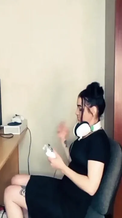 Guy Fucks Girl Playing