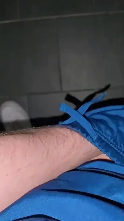 German Doctor sneaks to toilet and jerks out his secret - PhantomGentX Clip 1