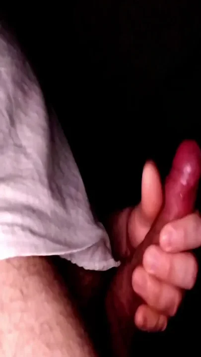Big Dick Gay cums a lot