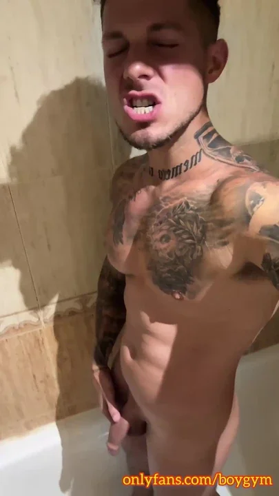 SEMIHARD COCK PISS in my shower