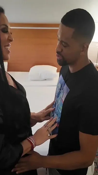 Hardcore Anal with Aliyah Taylor