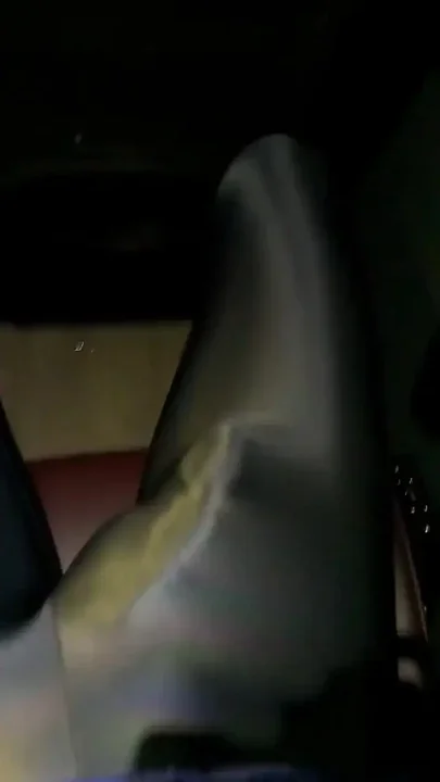 I Cum in Supertight Leggings on the Bus Getting Back From Training