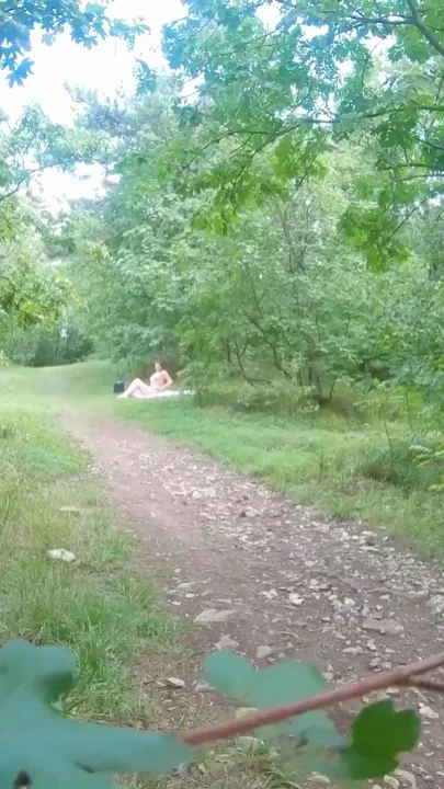 Horny sunbather spied on by stepdad & his stepson Matt - Big booty teen gets tag