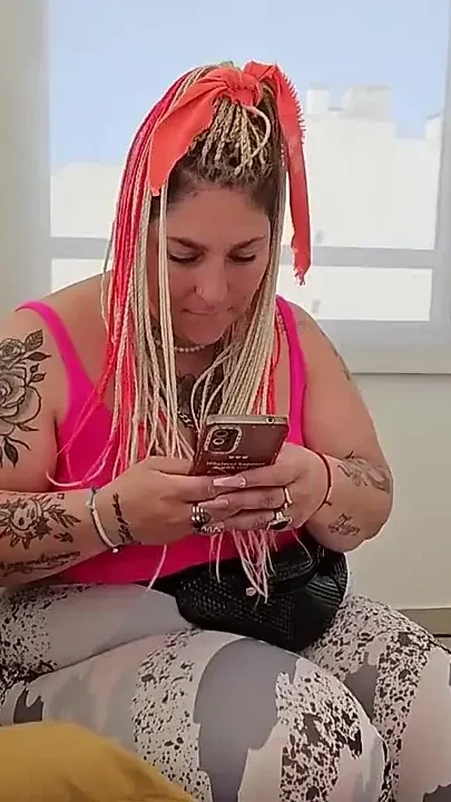 BBW Argentina Likes Milk