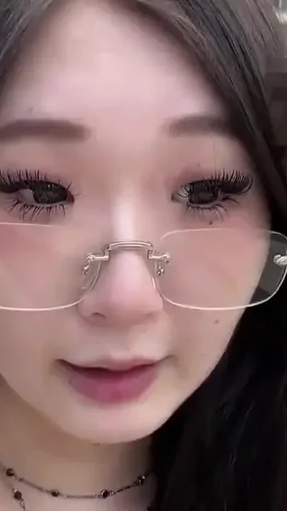 Asian Angel 26893