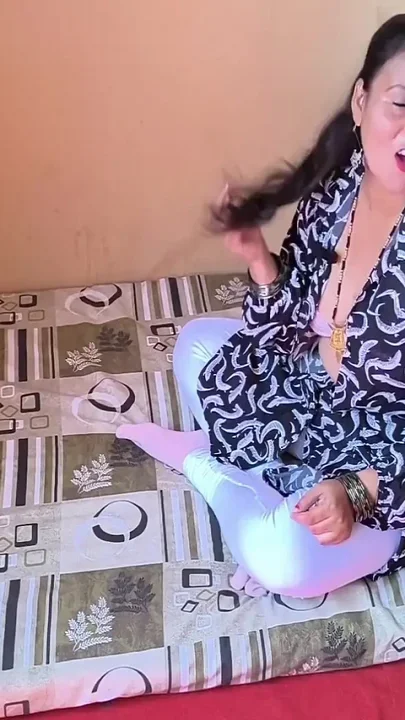 Desi Homemade Sex with Chubby Woman