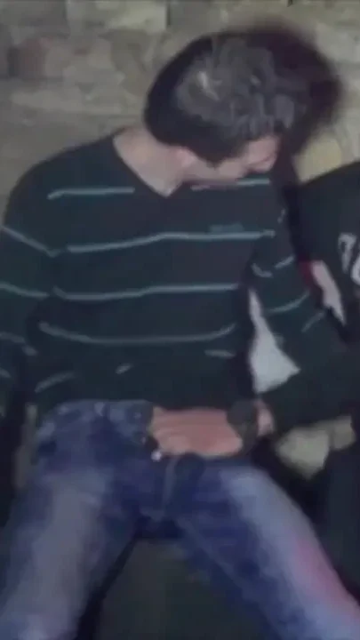 Amir sexy Arab fucked by his frien for first time