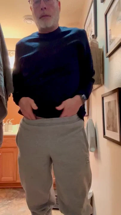 Daddy pissing