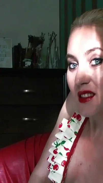 Secret lipstick slave