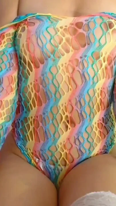 Gorgeous Bellealiz in Her Colorful Swimsuit