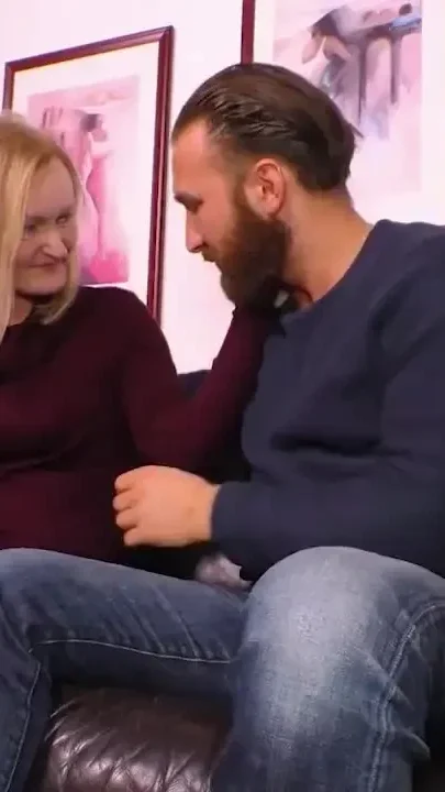 Hot milf in stockings loves deep sex