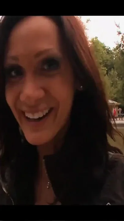Meet Cynthia - MILF ass fuck