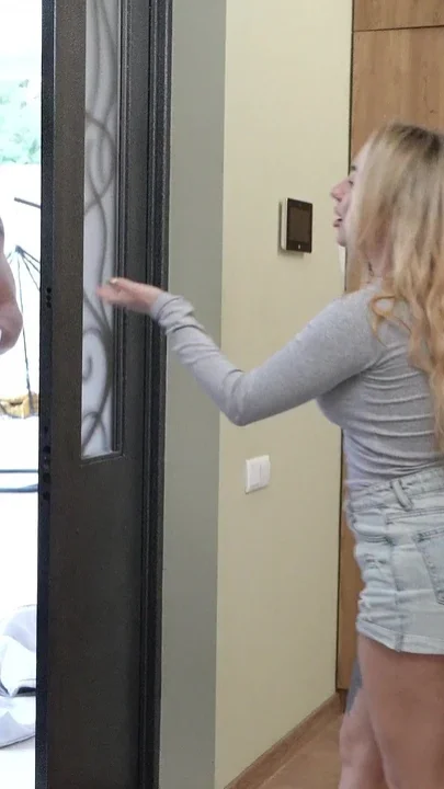 I Fucked a Married Blonde While She Was Talking to Her Husband on the Phone