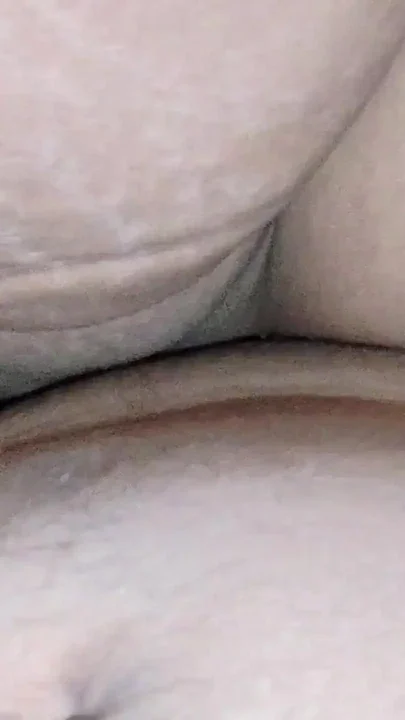 Beautiful Bhabhi and devor sex in room enjoy video Clip 1