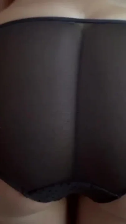 Big ass babe gets shaved pussy fucked hard after sucking a huge cock