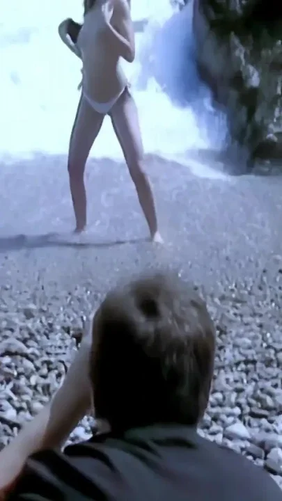 Emy Porn Scene at the Beach with the French Emy