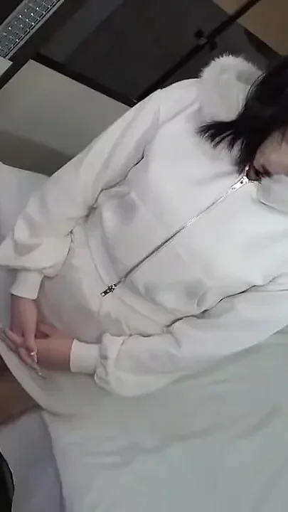 Asian Angel 26043