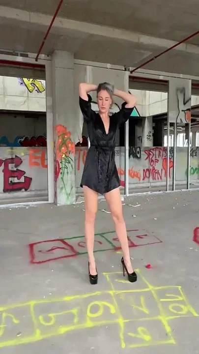 Bush to Bald My Abandoned Building Shave