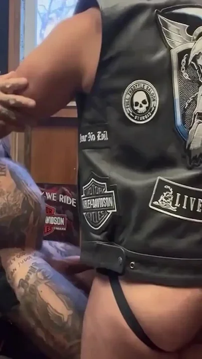 Cigar Fucking on My Harley with Oscar Bear