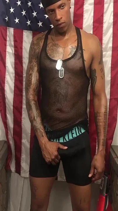 Gi Zoe - American Boxer