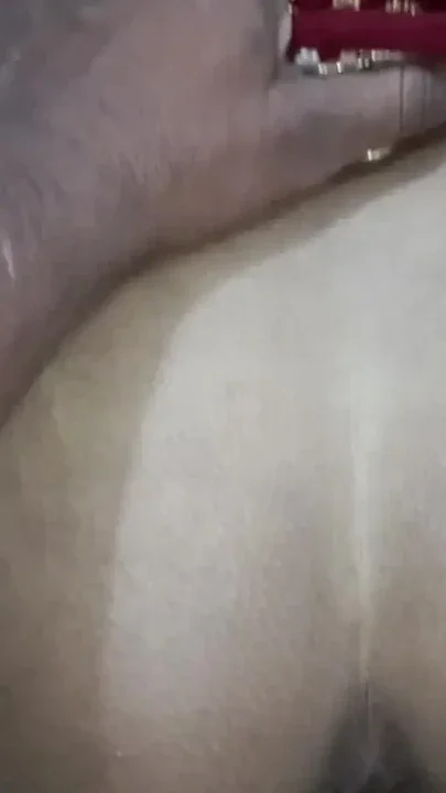 Tamil bhabhi Vamika was fucked in doggy style Clip 1