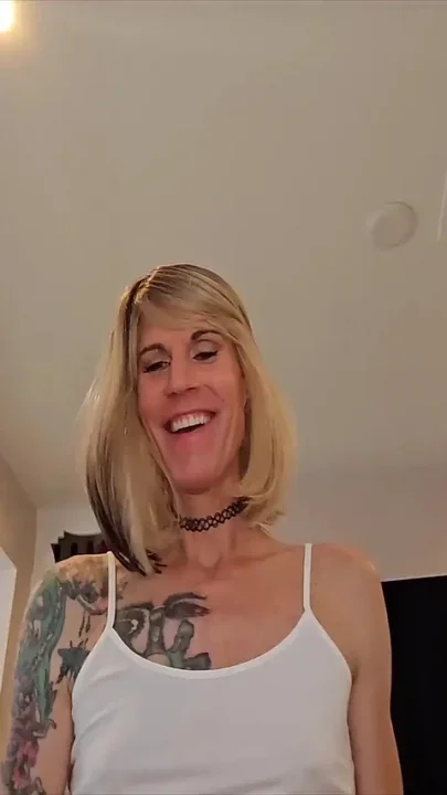 Big Dick Trans Ria Bentley Takes Massive BBC POV