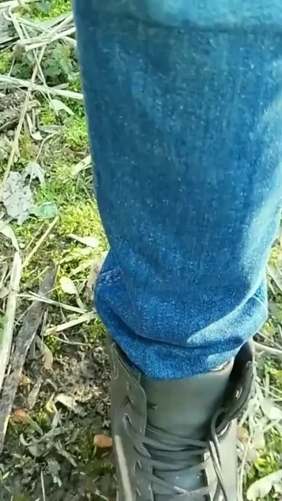 Farmer Twink Ties His Balls Stretches Tight Balls and Jerks off