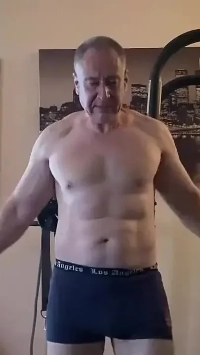 I'm Pumping My Hands